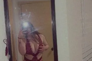 Young, wet, and ready - Image 1