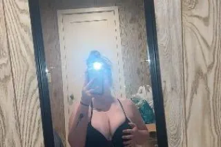 Young, wet, and ready - Image 2